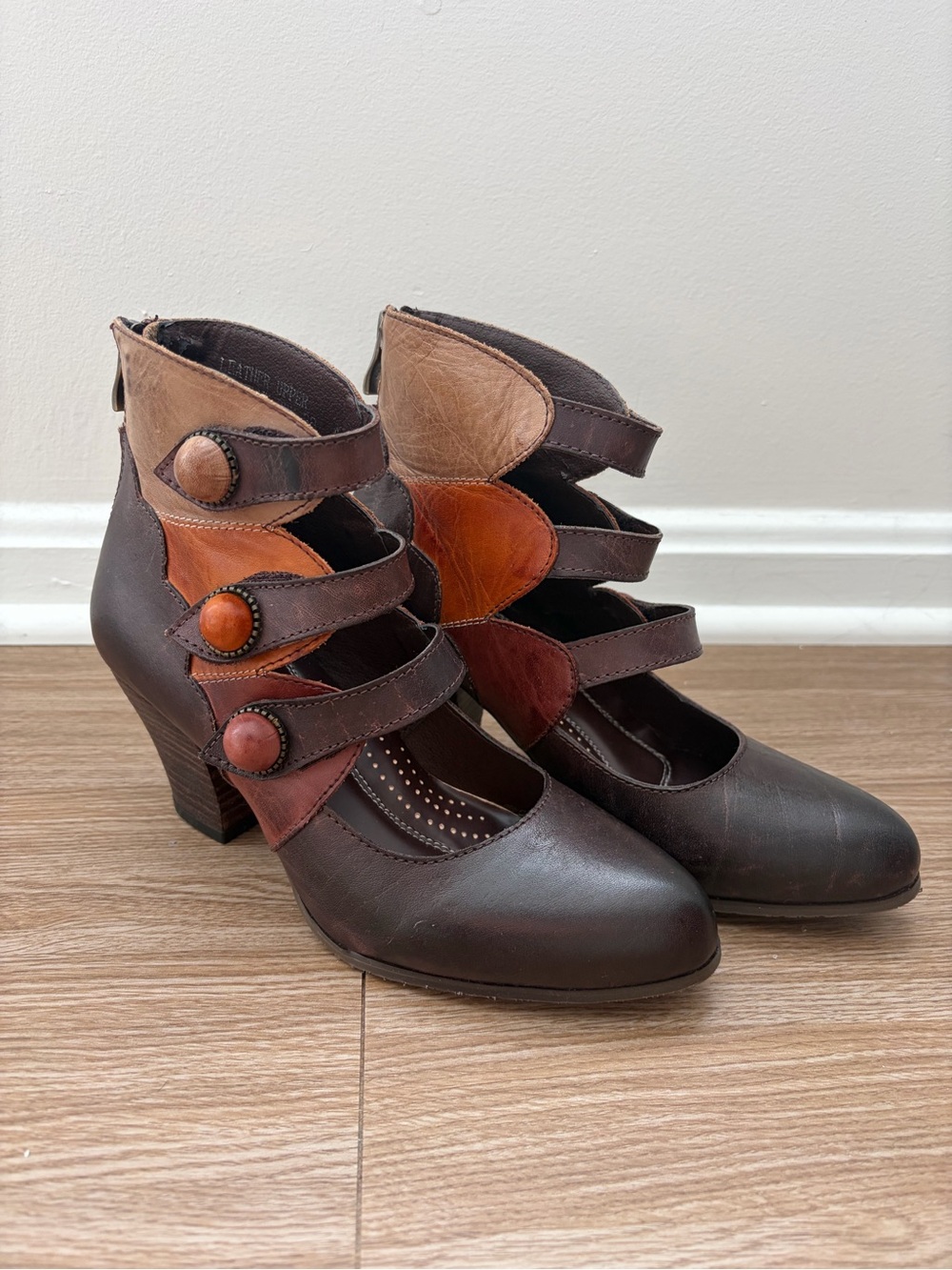 L’Artiste by Spring Step Leather Heeled Booties